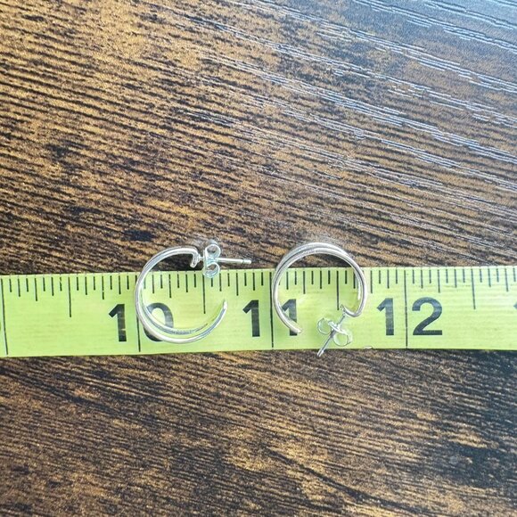 Silver Plated Split Circle Earrings Butterfly Closure Size 0.75" Diameter - Picture 10 of 10